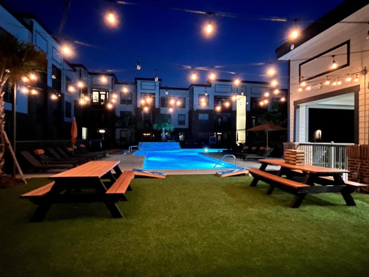Апартаменты Comfy Abode Near Bush Airport Хьюстон Экстерьер фото
