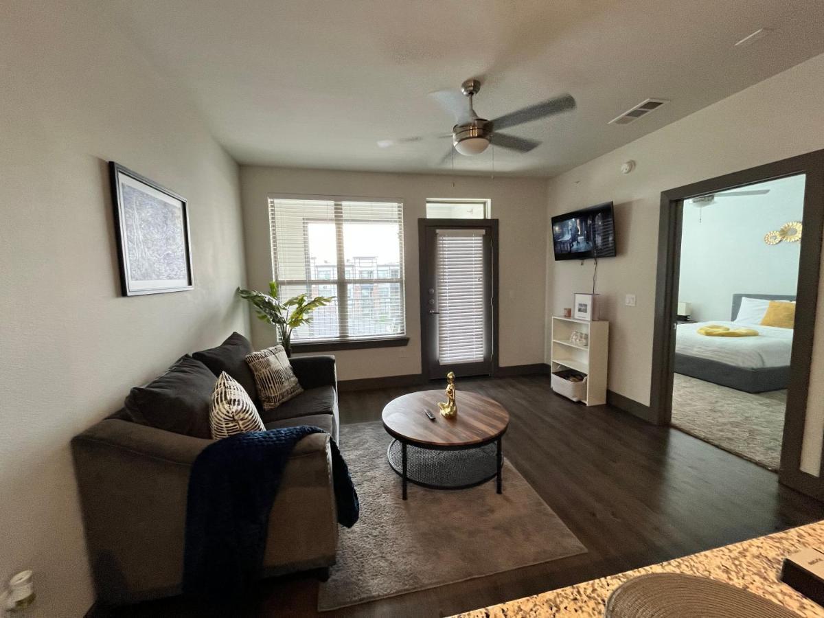 Апартаменты Comfy Abode Near Bush Airport Хьюстон Экстерьер фото